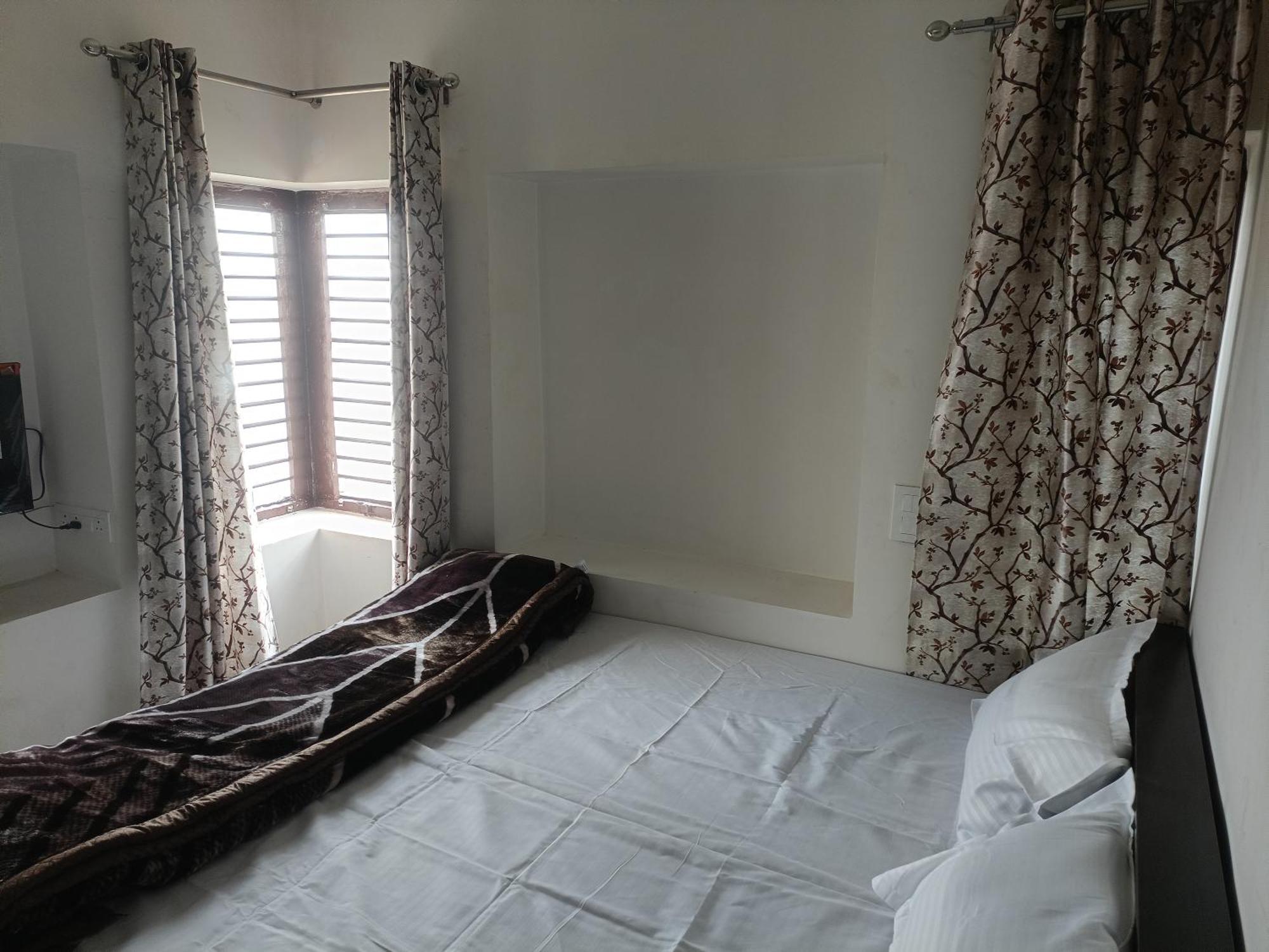 Pushkarni Homestay