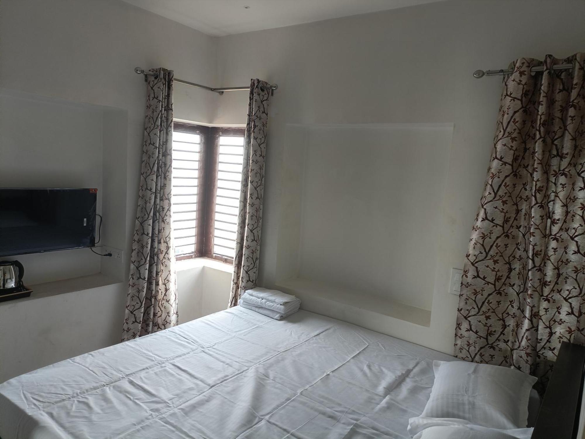 Pushkarni Homestay